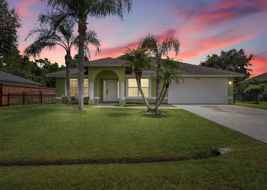 5335 NW Conley Drive Port St Lucie FL 34986