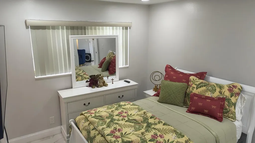 173 Lake Meryl Drive West Palm Beach FL 33411