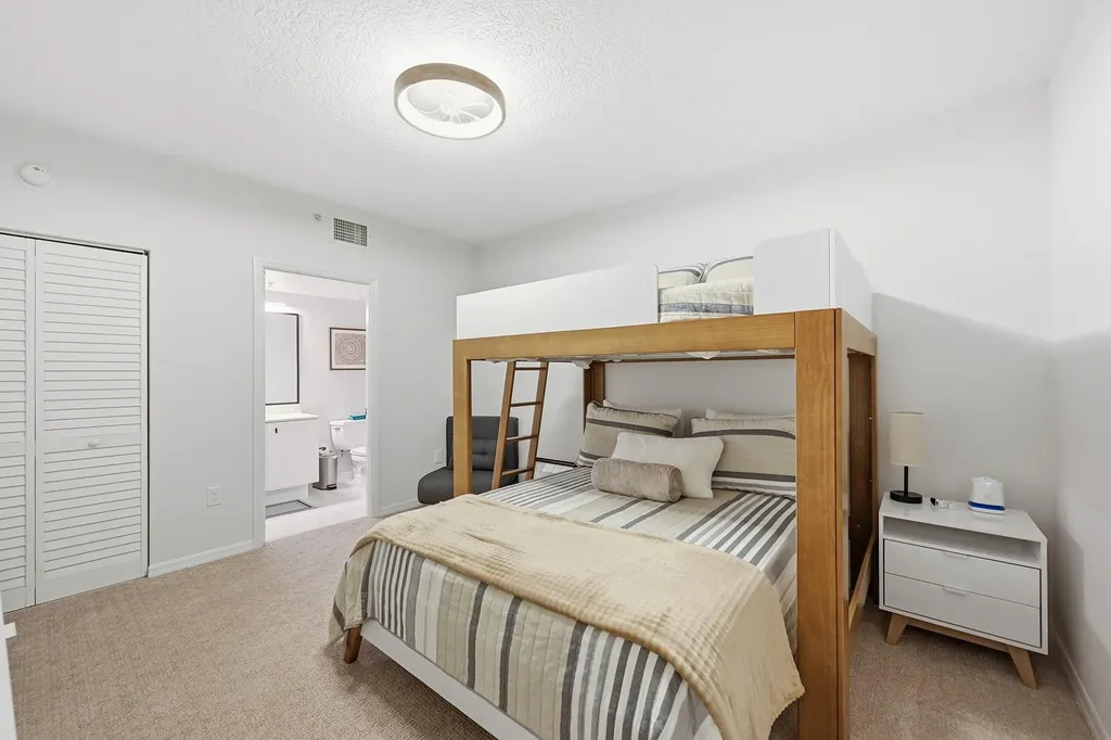 2880 NE 14th Street Causeway Pompano Beach FL 33062