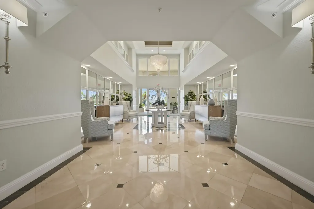 2880 NE 14th Street Causeway Pompano Beach FL 33062
