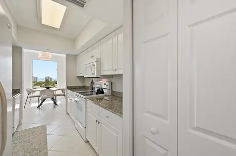 2880 NE 14th Street Causeway Pompano Beach FL 33062