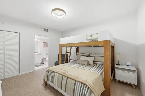 2880 NE 14th Street Causeway Pompano Beach FL 33062