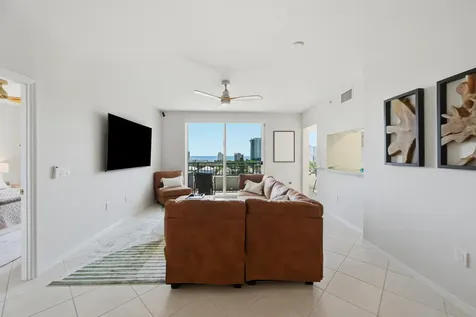 2880 NE 14th Street Causeway Pompano Beach FL 33062