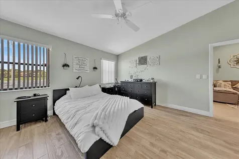10003 NW 83rd Street Tamarac FL 33321