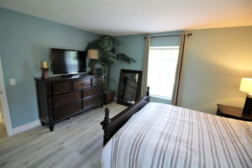 147 NW 10th Avenue Delray Beach FL 33444