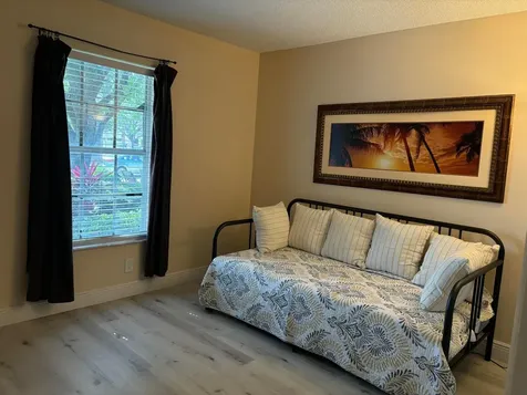 147 NW 10th Avenue Delray Beach FL 33444