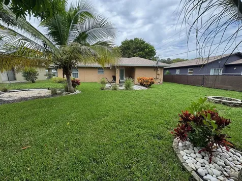 147 NW 10th Avenue Delray Beach FL 33444