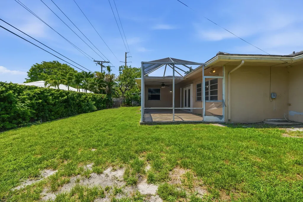 1256 SW 9th Avenue Boca Raton FL 33486