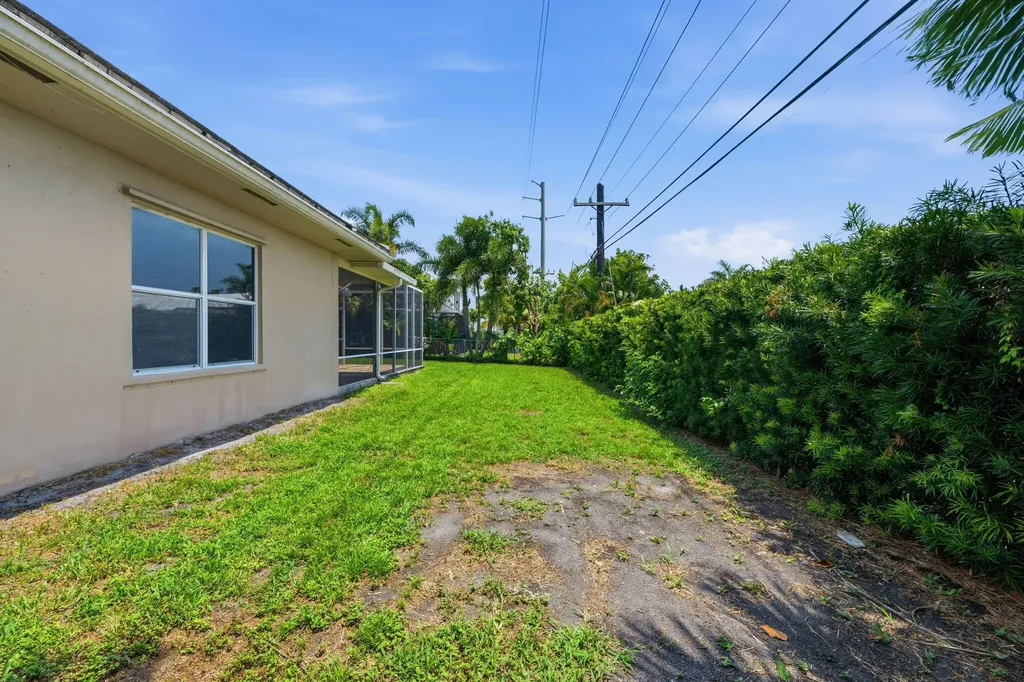 1256 SW 9th Avenue Boca Raton FL 33486