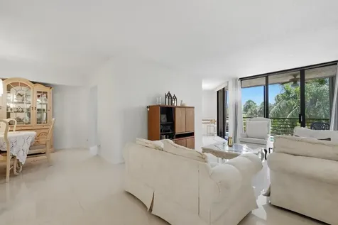 7900 Radice Court Lauderhill FL 33319