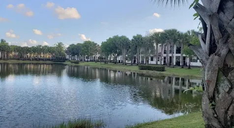 4778 Monarch Way Coconut Creek FL 33073
