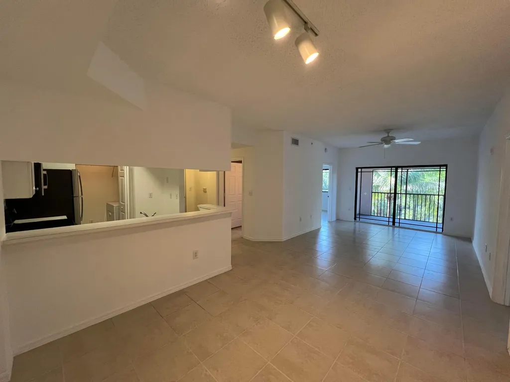 2812 Grande Parkway Palm Beach Gardens FL 33410