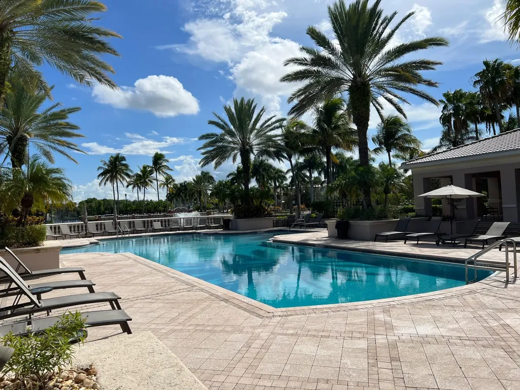 2812 Grande Parkway Palm Beach Gardens FL 33410