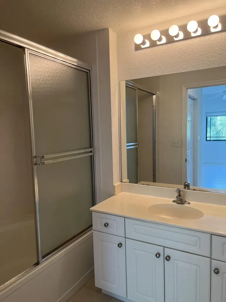 2812 Grande Parkway Palm Beach Gardens FL 33410