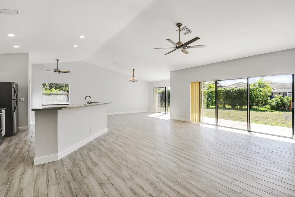 8201 Ranger Trail Boca Raton FL 33487