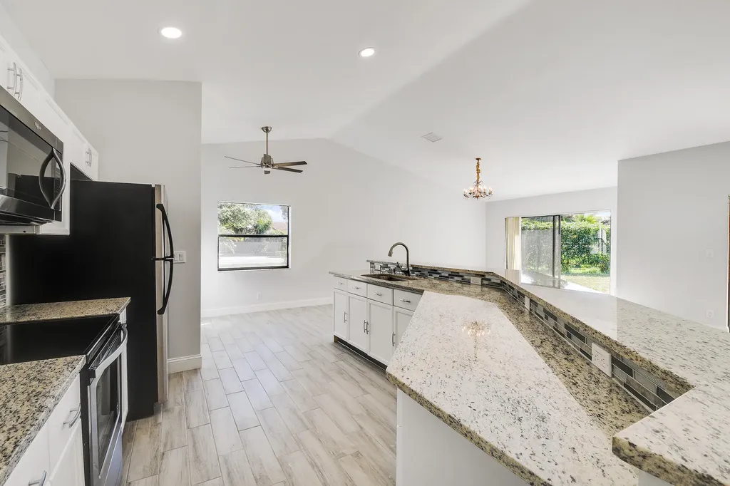 8201 Ranger Trail Boca Raton FL 33487