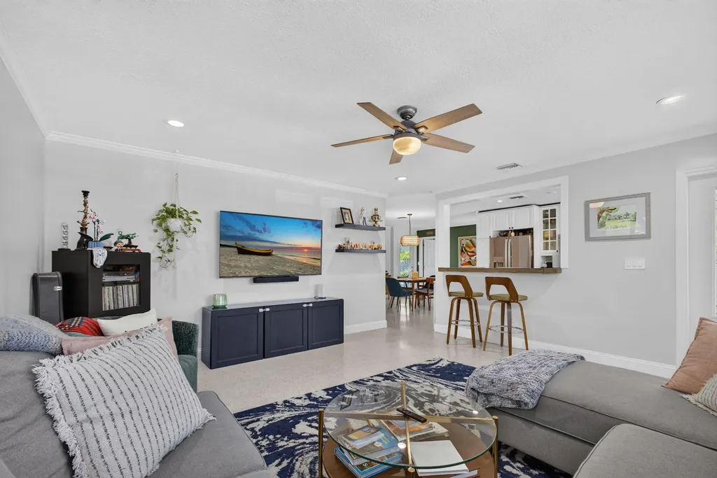213 Fordham Drive Lake Worth FL 33460