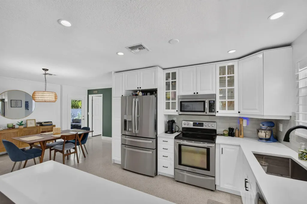 213 Fordham Drive Lake Worth FL 33460