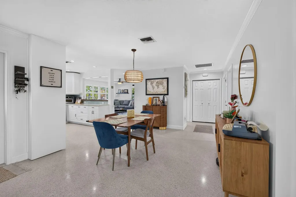 213 Fordham Drive Lake Worth FL 33460