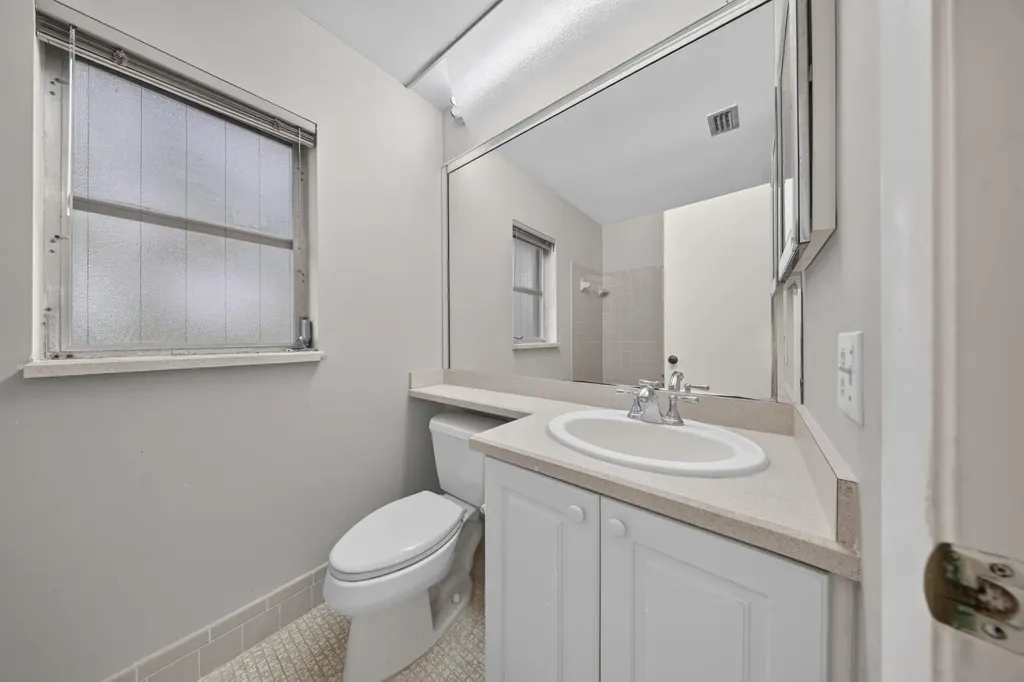 18716 Schooner Drive Boca Raton FL 33496