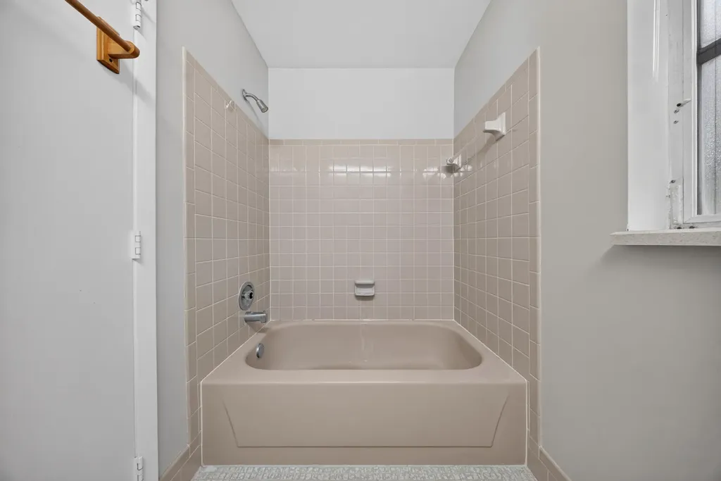18716 Schooner Drive Boca Raton FL 33496