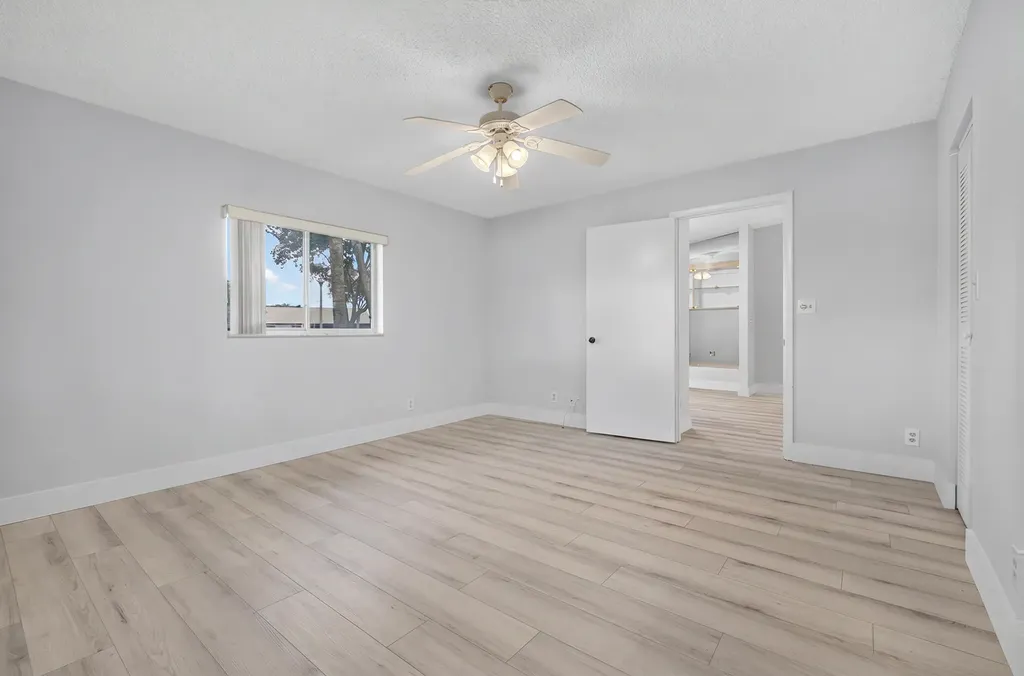 18716 Schooner Drive Boca Raton FL 33496