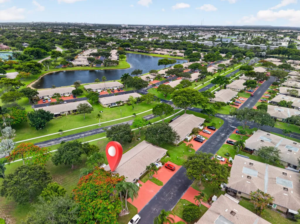 18716 Schooner Drive Boca Raton FL 33496