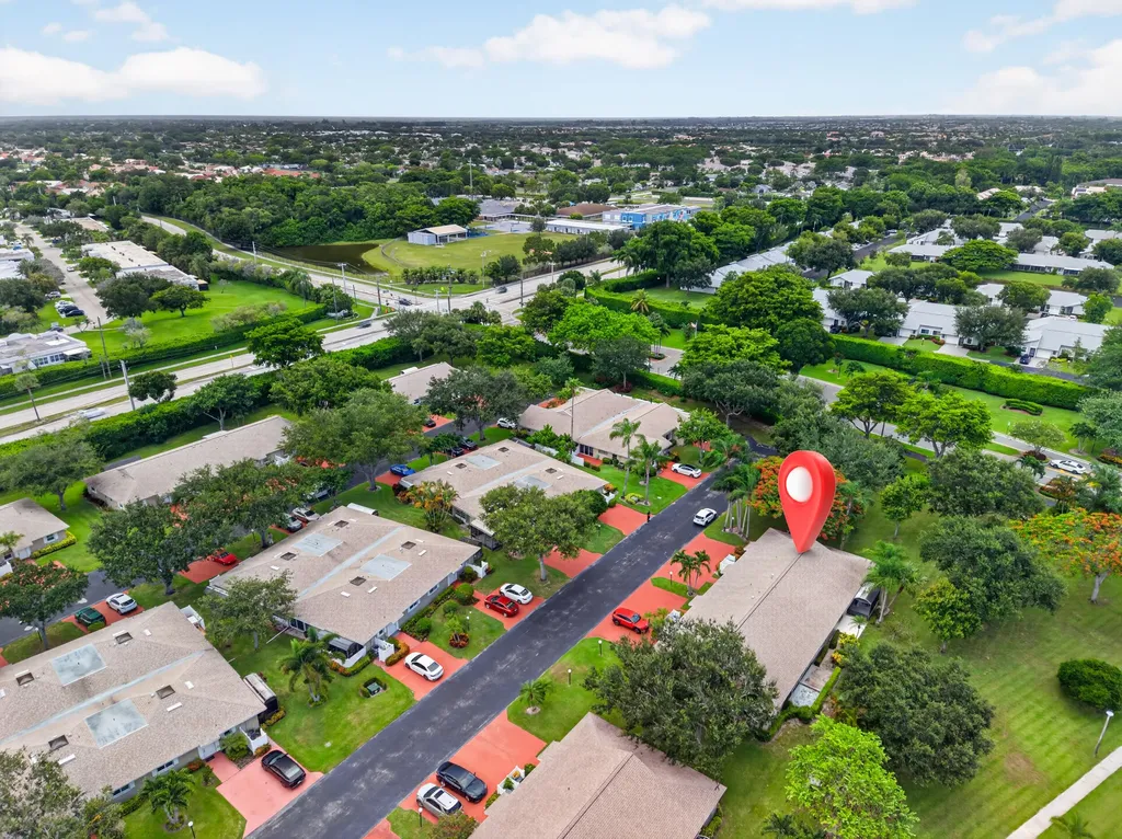18716 Schooner Drive Boca Raton FL 33496