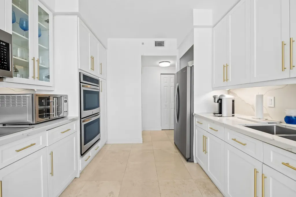 3200 N Ocean Boulevard Fort Lauderdale FL 33308