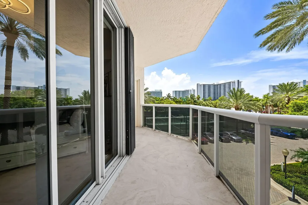 3200 N Ocean Boulevard Fort Lauderdale FL 33308