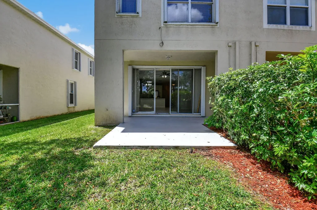 9917 Porta Leona Lane Boynton Beach FL 33472