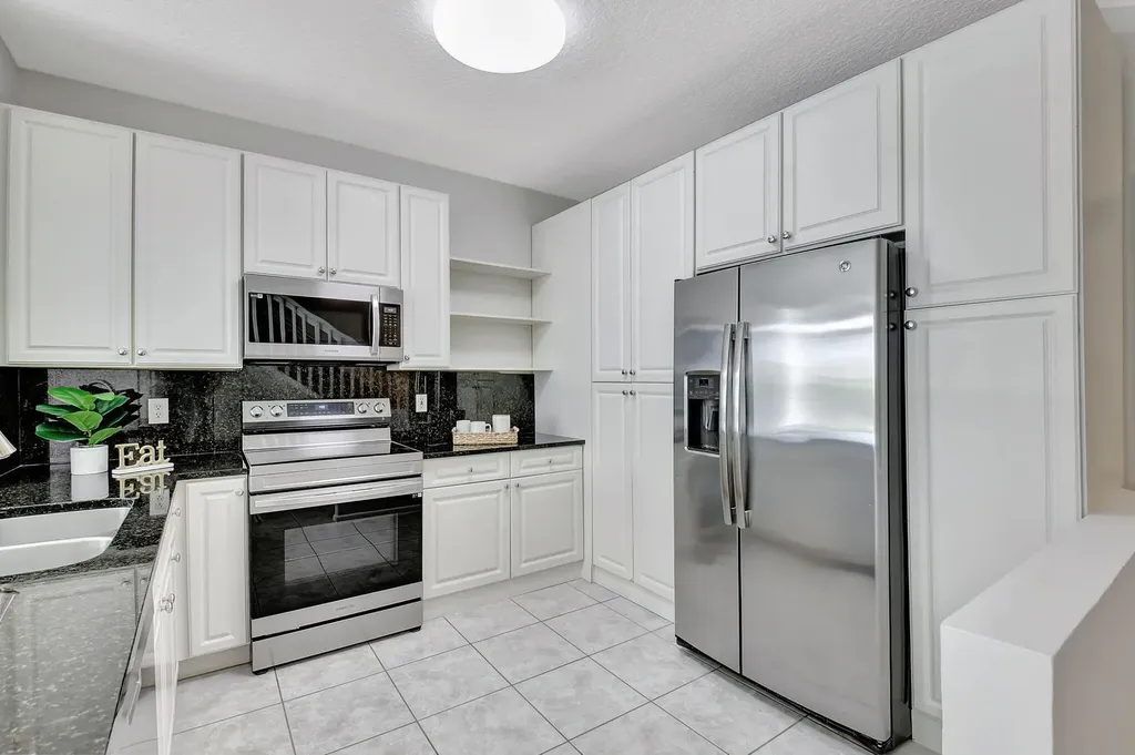 9917 Porta Leona Lane Boynton Beach FL 33472