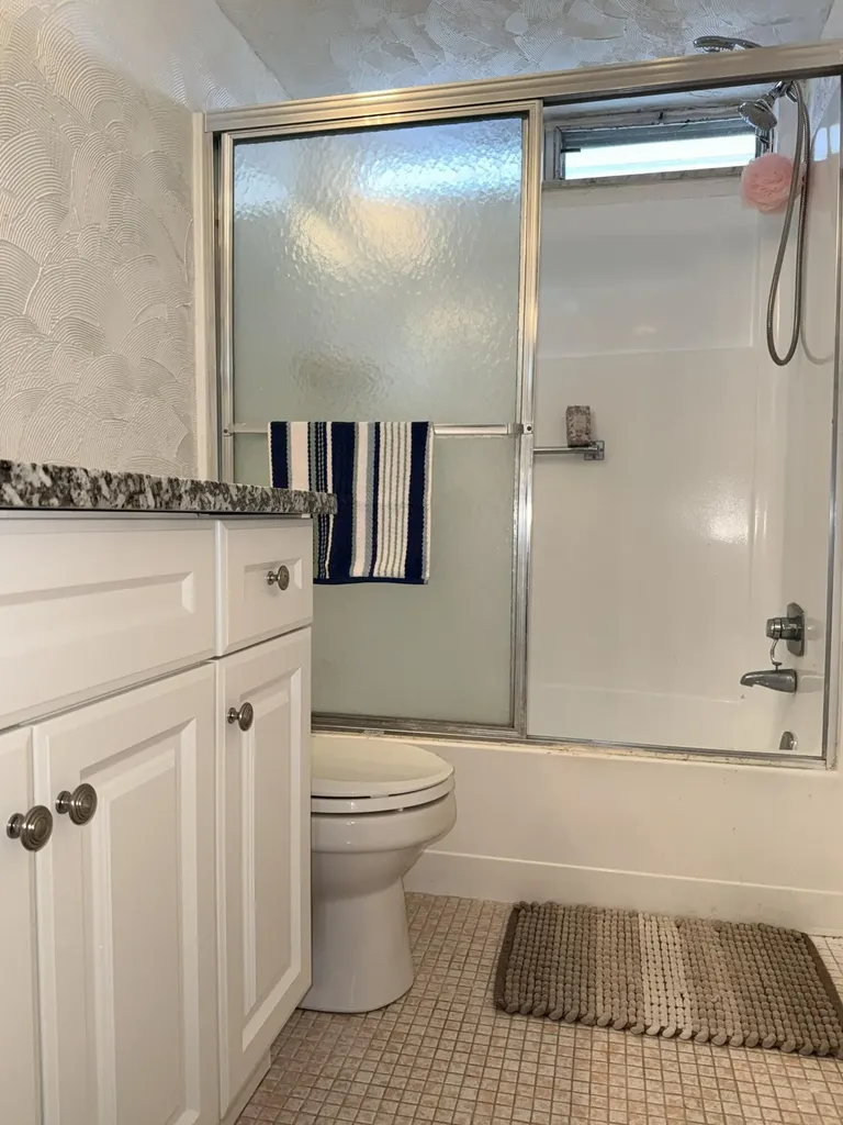 2601 NE 3rd Court Boynton Beach FL 33435