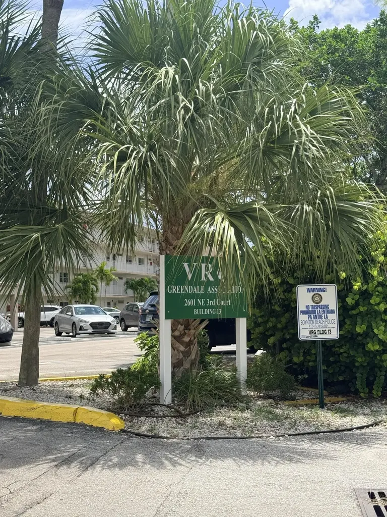 2601 NE 3rd Court Boynton Beach FL 33435