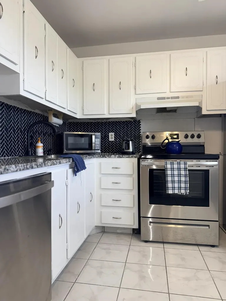 2601 NE 3rd Court Boynton Beach FL 33435