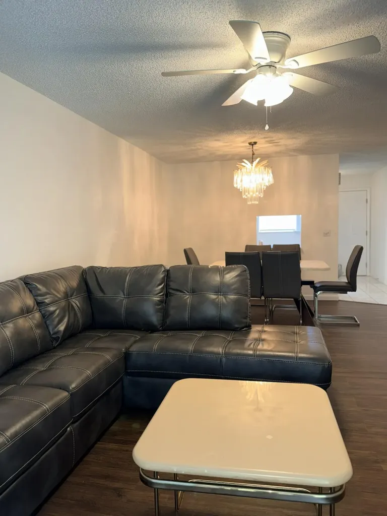 2601 NE 3rd Court Boynton Beach FL 33435