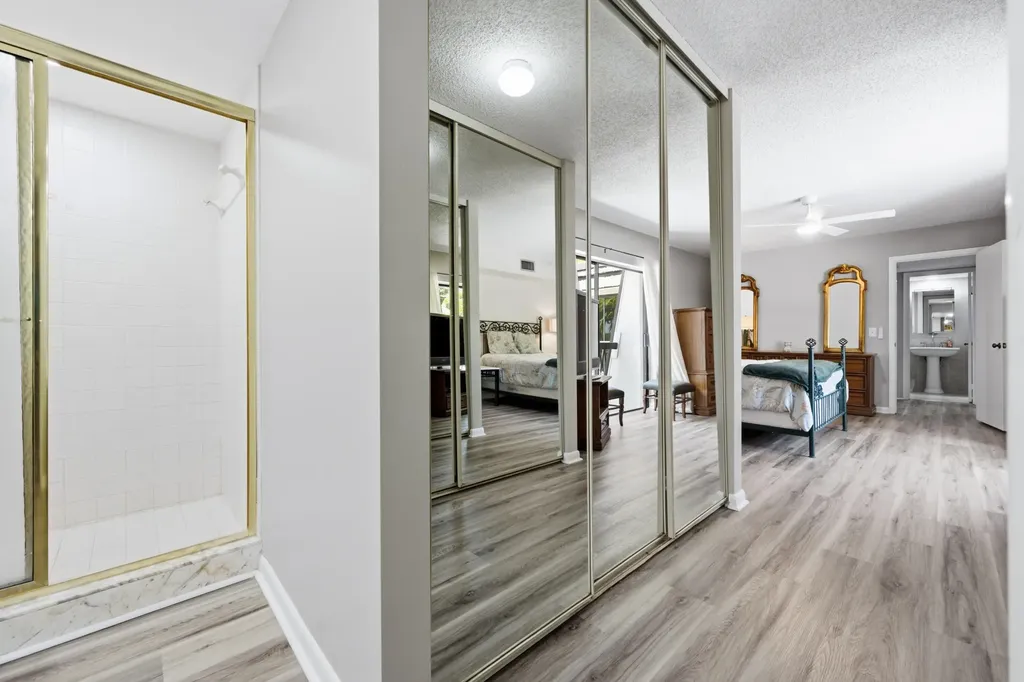 605 6th Terrace Palm Beach Gardens FL 33418