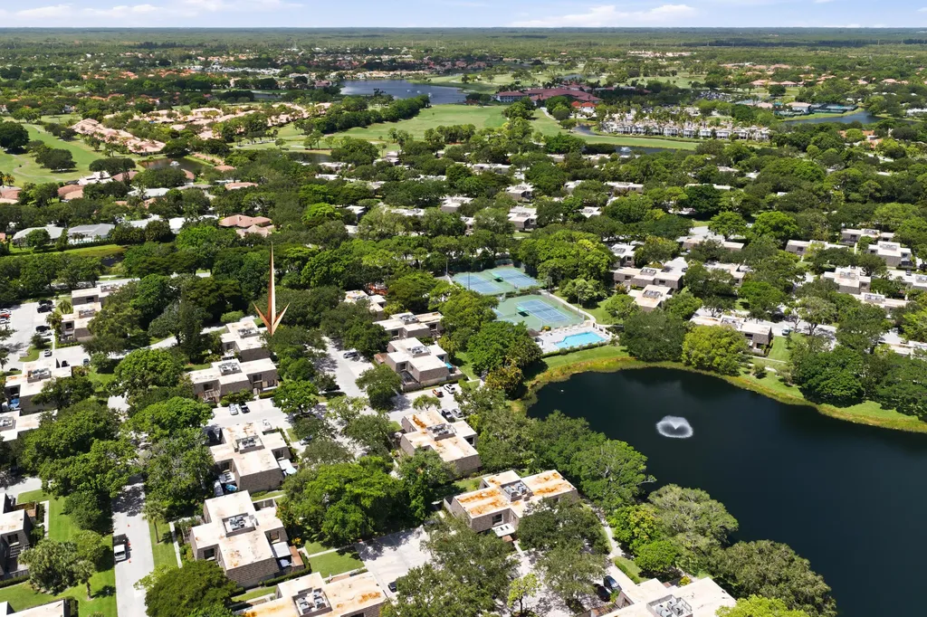605 6th Terrace Palm Beach Gardens FL 33418