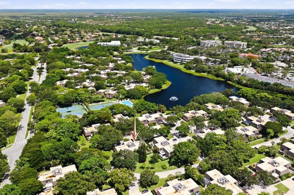 605 6th Terrace Palm Beach Gardens FL 33418