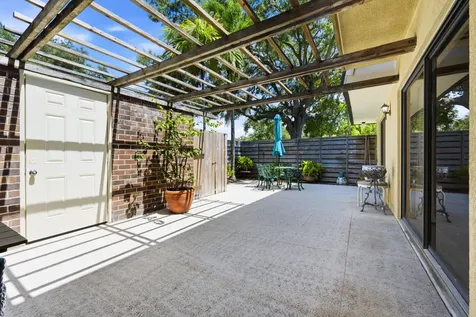 605 6th Terrace Palm Beach Gardens FL 33418