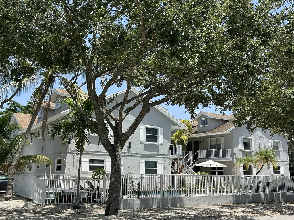 510 NE 17th Avenue Fort Lauderdale FL 33301