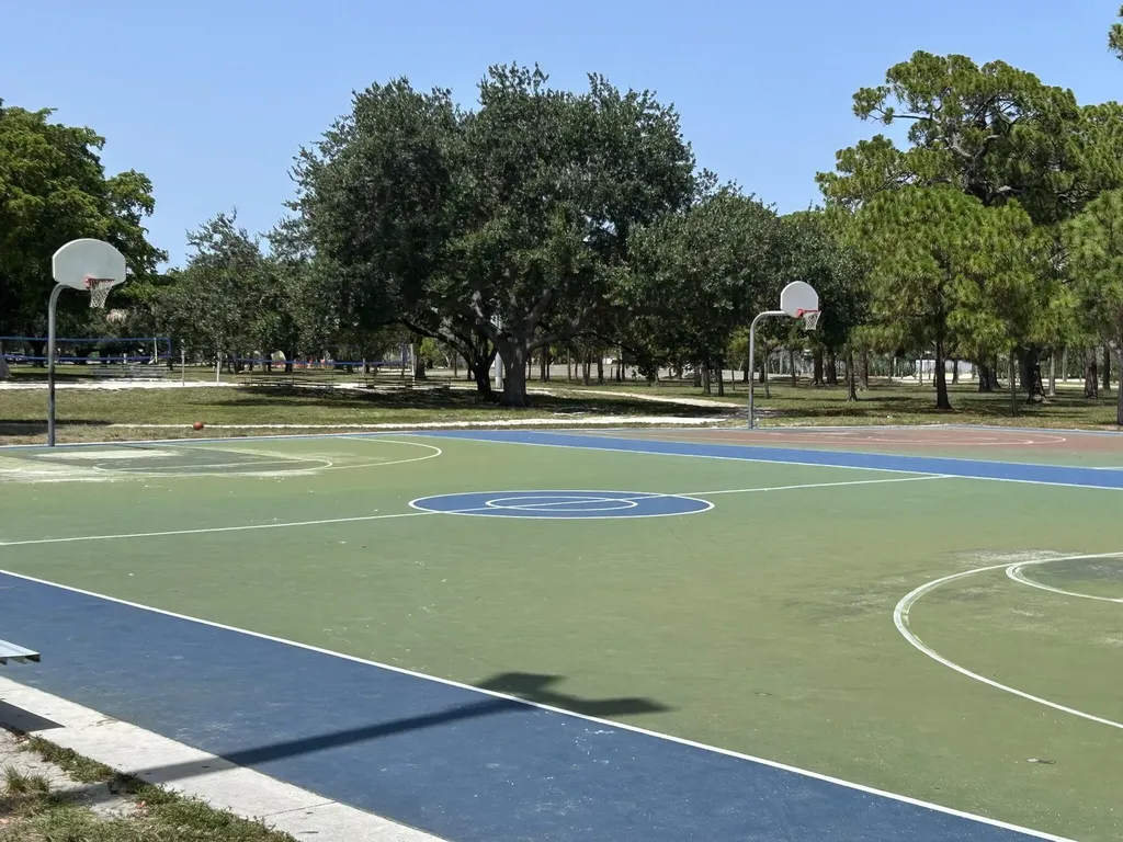 510 NE 17th Avenue Fort Lauderdale FL 33301