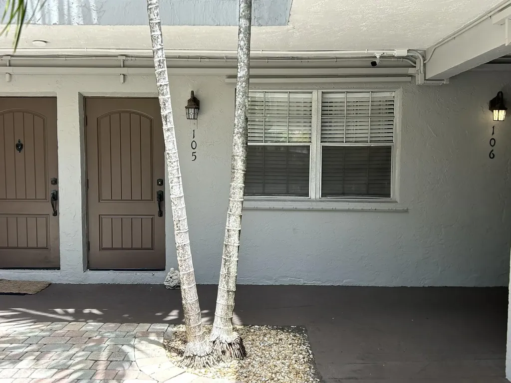 510 NE 17th Avenue Fort Lauderdale FL 33301