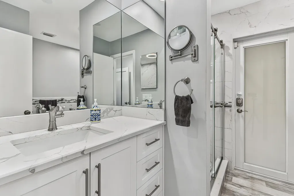 800 SW 19th Street Fort Lauderdale FL 33315