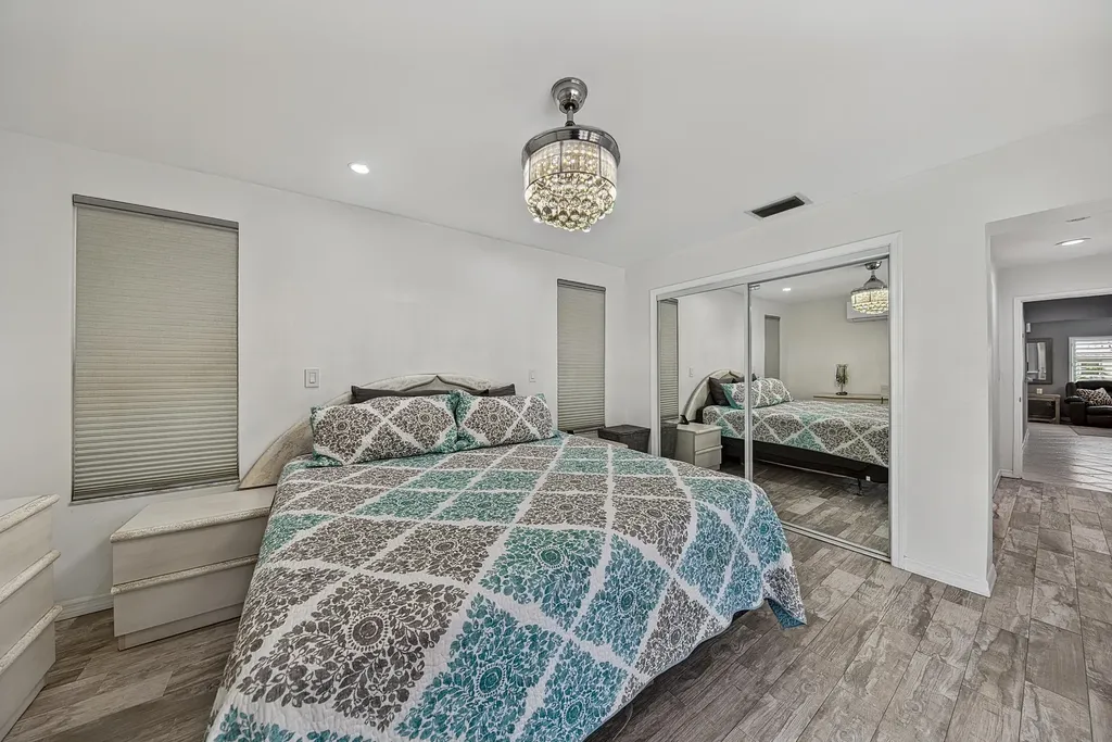 800 SW 19th Street Fort Lauderdale FL 33315