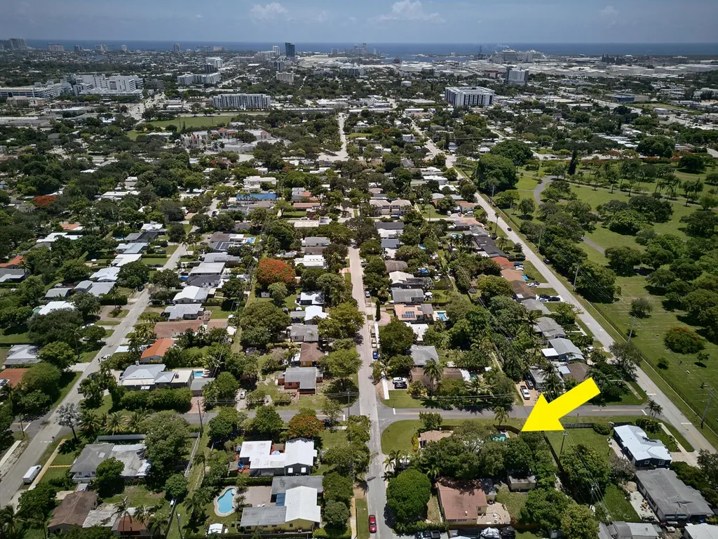 800 SW 19th Street Fort Lauderdale FL 33315