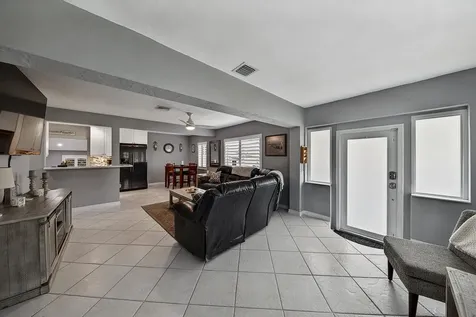 800 SW 19th Street Fort Lauderdale FL 33315