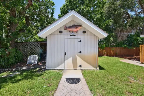800 SW 19th Street Fort Lauderdale FL 33315