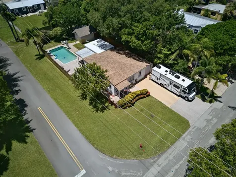 800 SW 19th Street Fort Lauderdale FL 33315