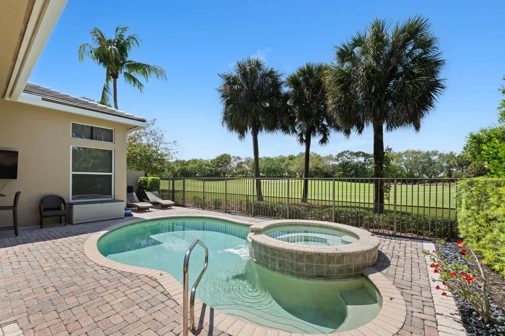 15881 Double Eagle Trail Delray Beach FL 33446